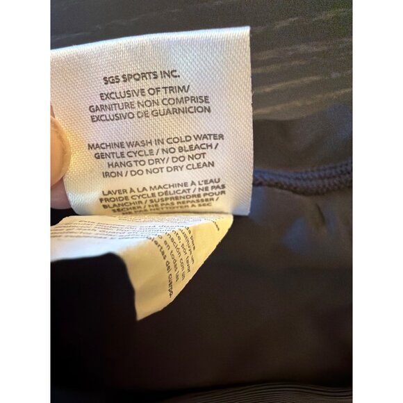 Body Glove  Black Short Sleeve Rash Guard Shirt M Outdoor Workout Swim - Picture 3 of 5